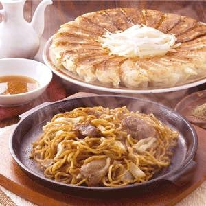 静岡B級グルメ対決!「富士宮やきそば 200g×3食」Vs「浜松餃子 300g(15粒)×2トレイ」シリーズA